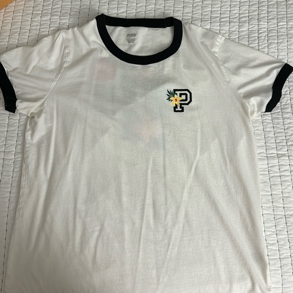 PINK oversized campus tshirt